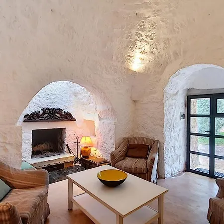 Βίλα Trulli Mansion With Pool By Wowhomes
