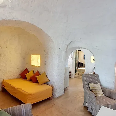 Trulli Mansion With Pool By Wowhomes * Cisternino